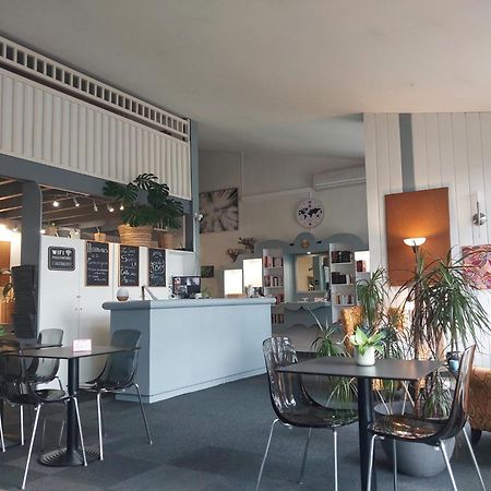 Escale Kennedy Hotell Mérignac Eksteriør bilde